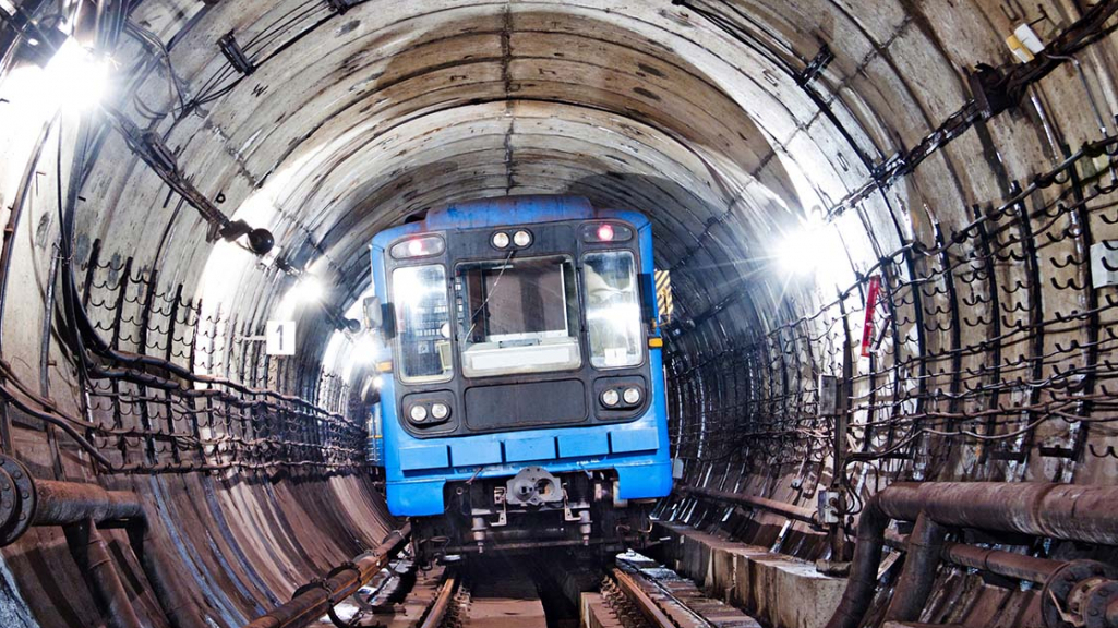 Експерт назвав варіанти відновлення синьої гілки столичного метро