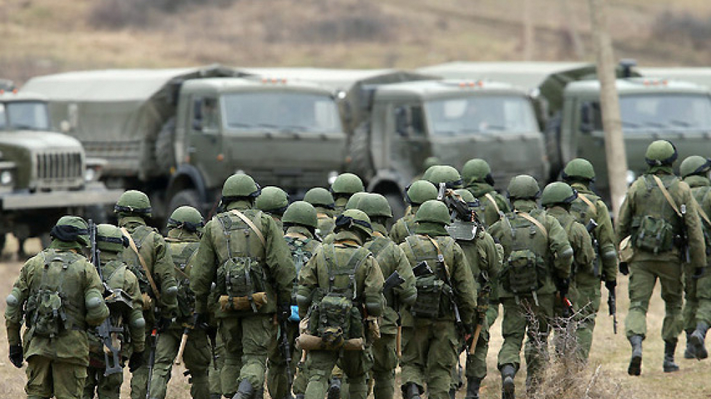 росія стягнула велику кількість нових підрозділів під Маріуполь