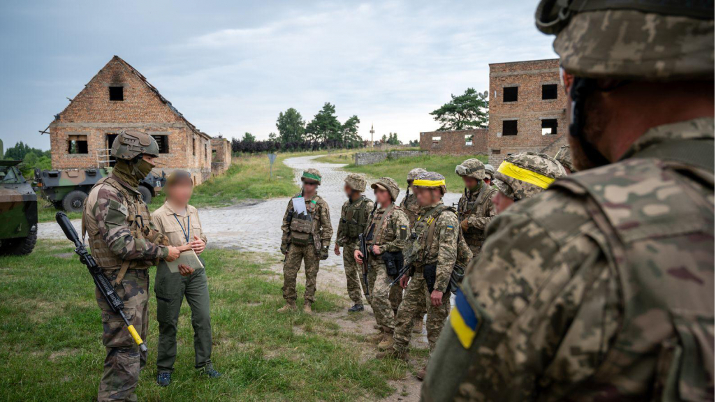 У Франції пройшли навчання майже 10 000 українських військових