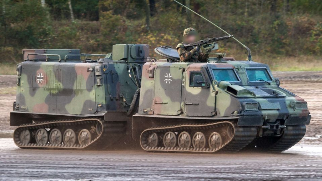 Німеччина оголосила про постачання військової допомоги Україні
