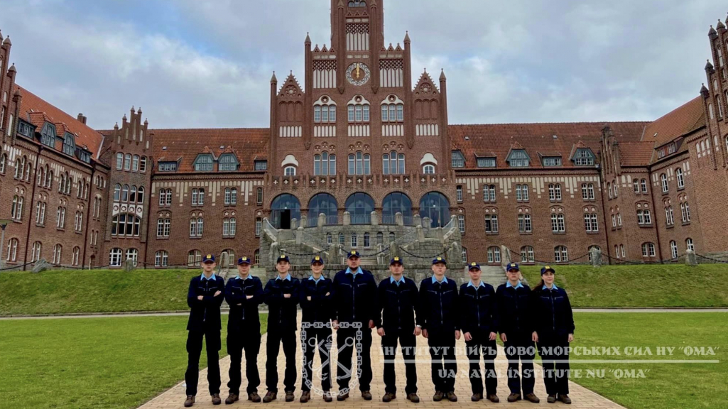 Курсанти Інституту ВМС завершили практику у Німеччині (ФОТО)