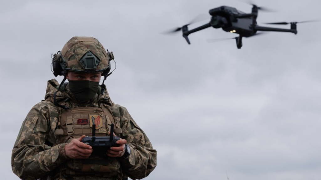 Армія дронів продовжує нищити техніку окупантів