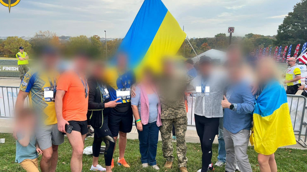 Українські воїни-розвідники подолали марафон морської піхоти США