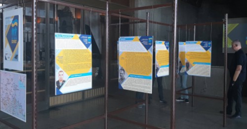 У Києві відкрилась виставка Вертаємо своє до 5 річниці звільнення міст Донбасу