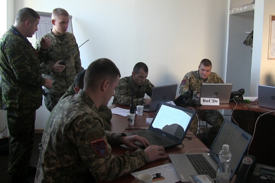 Військові з дев'яти країн світу тренуються на навчаннях "Кленова арка-2019" 