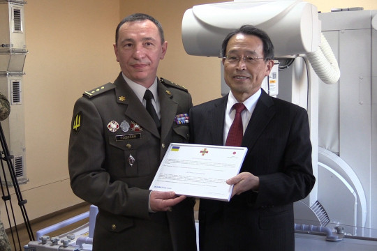 Японія надала сучасне медичне обладнання для військових