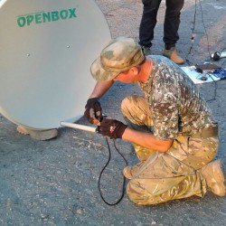 В прифронтових селищах на Донеччині з’явився радіосигнал військового радіо «Армія FM»