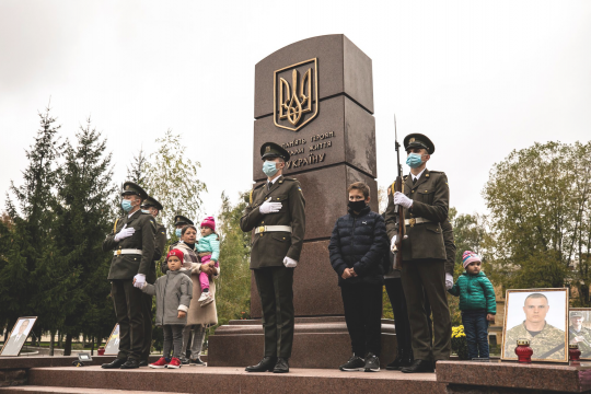 У Житомирі відкрили пам'ятний знак Загиблим Героям, які віддали життя за Україну