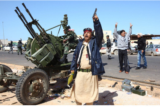 Лівія без диктатора Муаммара Каддафі: армії без урядів і уряди без армій