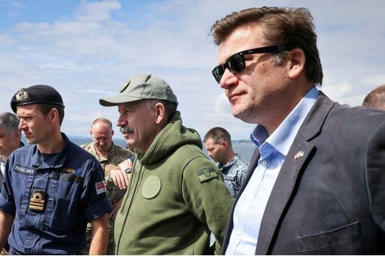 Заступник Міністра оборони України в рамках візиту до Великої Британії відвідав навчання Королівських військово-морських сил з полювання на міни