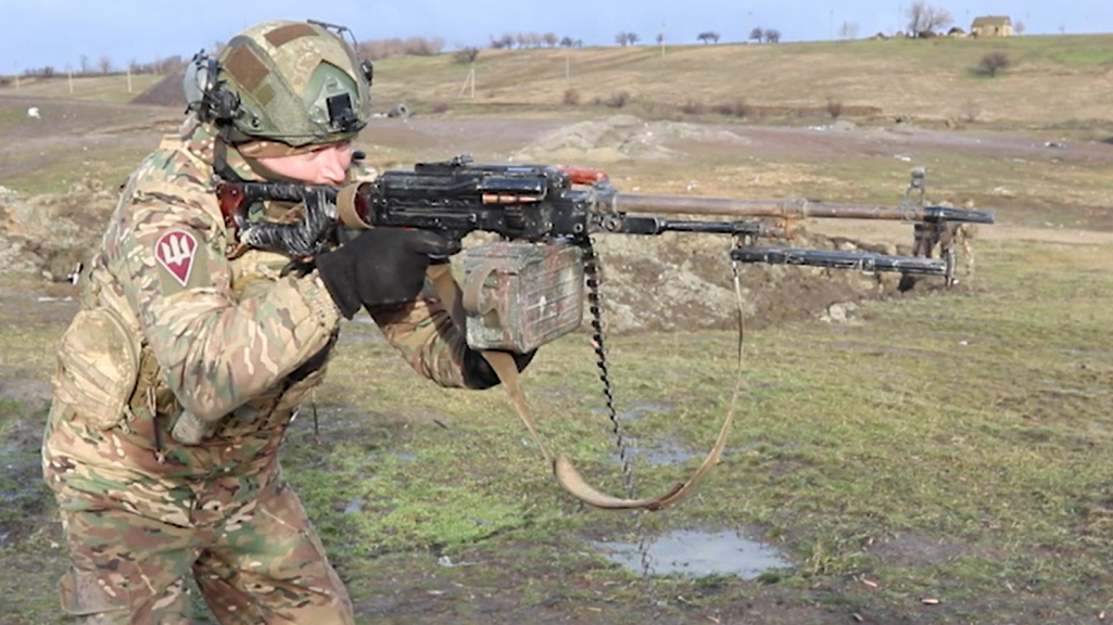 Воїни-десантники проходять масштабну вогневу підготовку (ФОТО)
