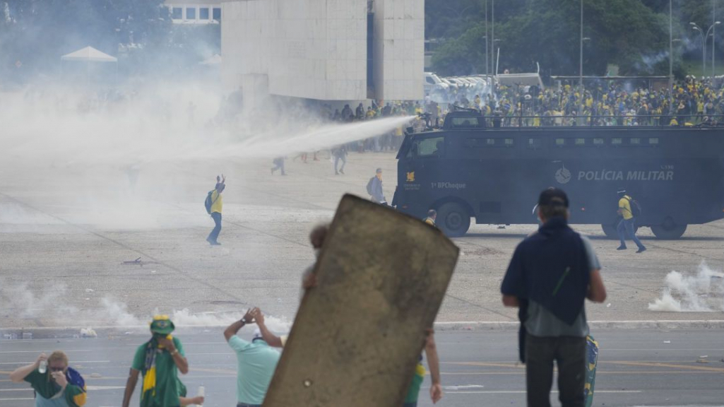 Чи можуть протести в Бразилії призвести до реваншу Жаїра Болсонару?