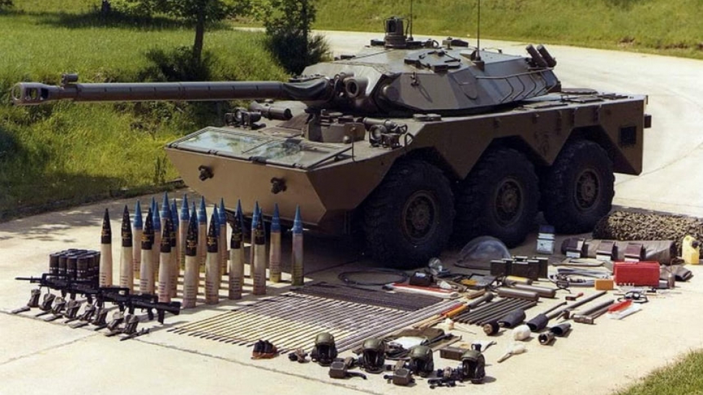 На що здатні колісні танки AMX-10 RC (ВІДЕО)