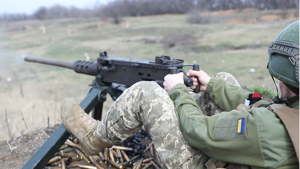 Бойова бригада ЗСУ відпрацьовує стрільби з різних видів стрілецької зброї (ФОТО)