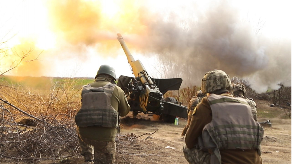 Українські артилеристи демонструють ефективність артилерійського снайпінгу в боротьбі з російськими окупантами