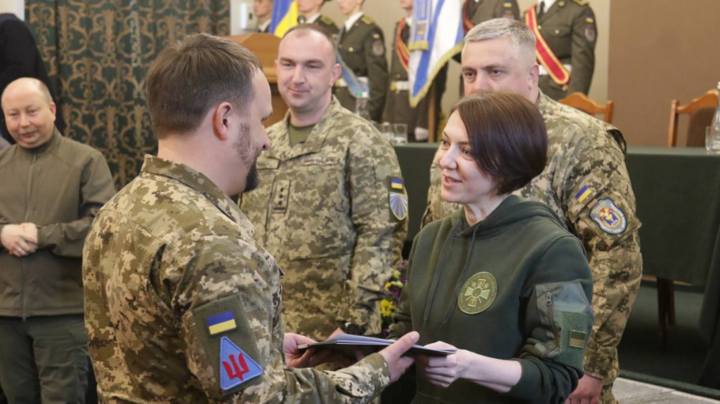Військові капелани стали важливою складовою української армії: подробиці першого випуску
