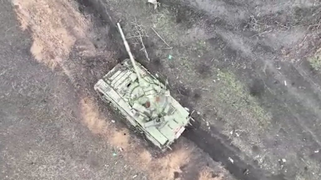 Новий майстер-клас від українських десантників зі знищення російського танка (ВІДЕО)