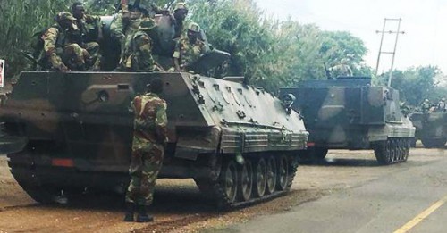 Міжнародні військові новини: переворот у Зімбабве