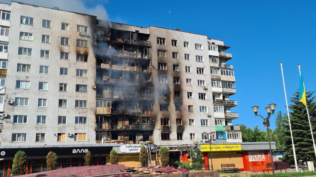 27 будівель пошкоджено внаслідок удару по Торецьку (ФОТО)