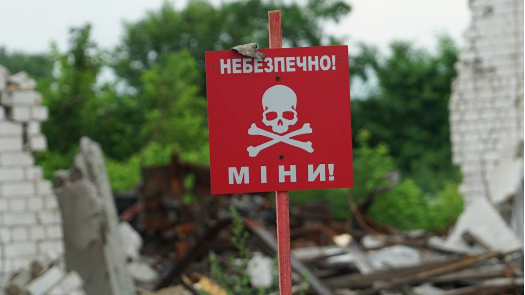 Групи розмінування продовжують роботу із очищення деокупованих українських територій