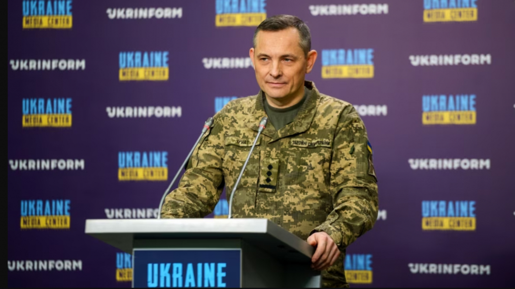 Ігнат: ворог шукає слабкі місця у протиповітряній обороні України